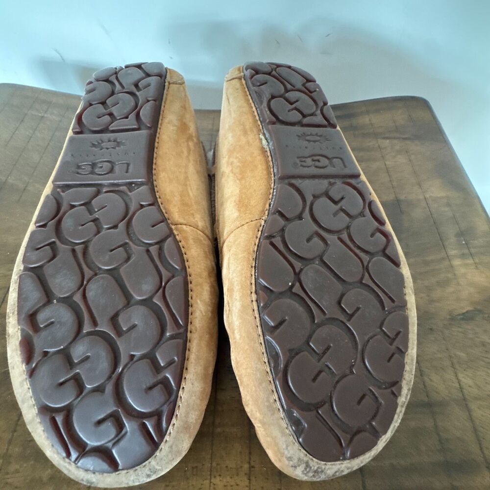 UGG Australia Women Dakota Moccasin Chestnut Slipper US Size 8 - Picture 13 of 13